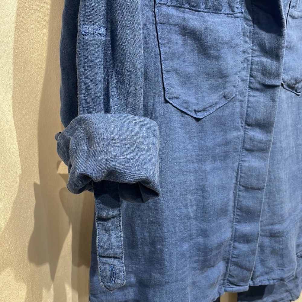 Cloth And Stone Split Back Button Down - image 4